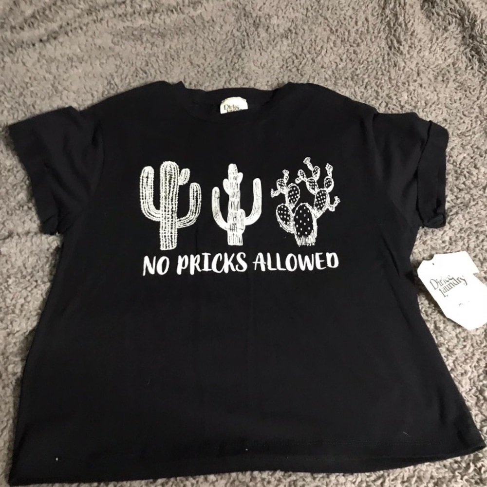 Graphic tee shirt